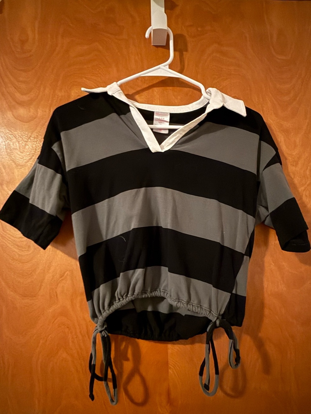 Black & Gray Striped Tie-Hem Polo Top